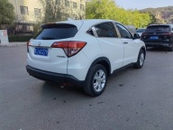 2015年本田缤智闲置出售,车况完美底盘结实,有小刮蹭无大事