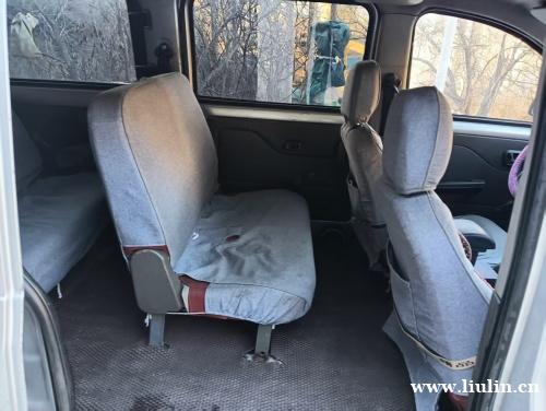 个人出售2017年上牌五菱荣光V|油气两用|审车至2027年 个人出售2017年上牌五菱荣光V|油气两用|审车至2027年